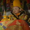 1996年第十一世班禅受沙弥戒仪式在扎什伦布寺举行