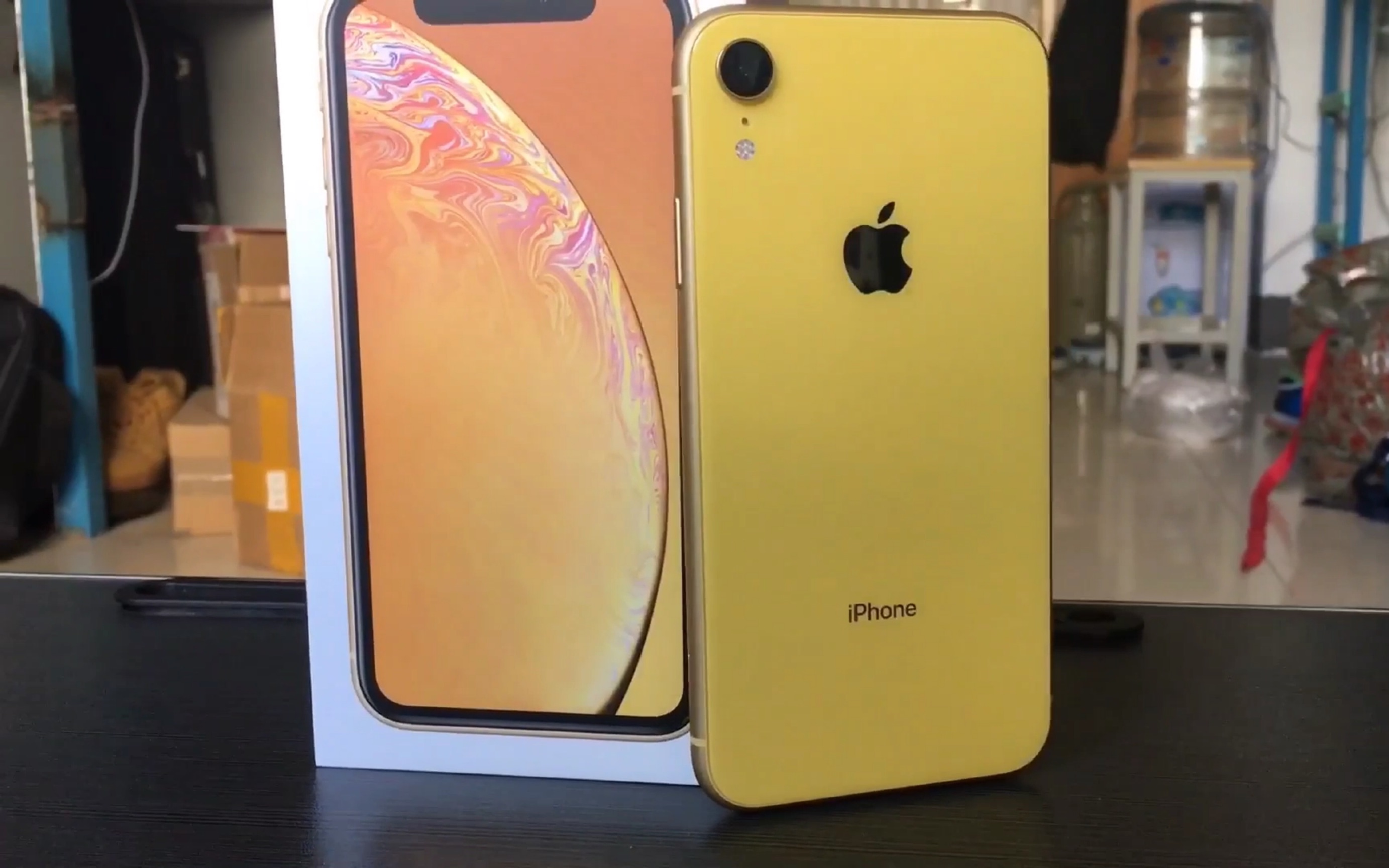 iphonexr这是我自己使用以后的感受非常真实的感受喜欢它的不喜欢它的