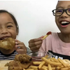 N.E Lets Eat 儿女 sas姐的侄子侄女 吃炸鸡薯条  有说话聊天