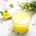 【菠萝汁】用菠萝和盐一块调制而成的一种用于清热解渴等疗效的饮品