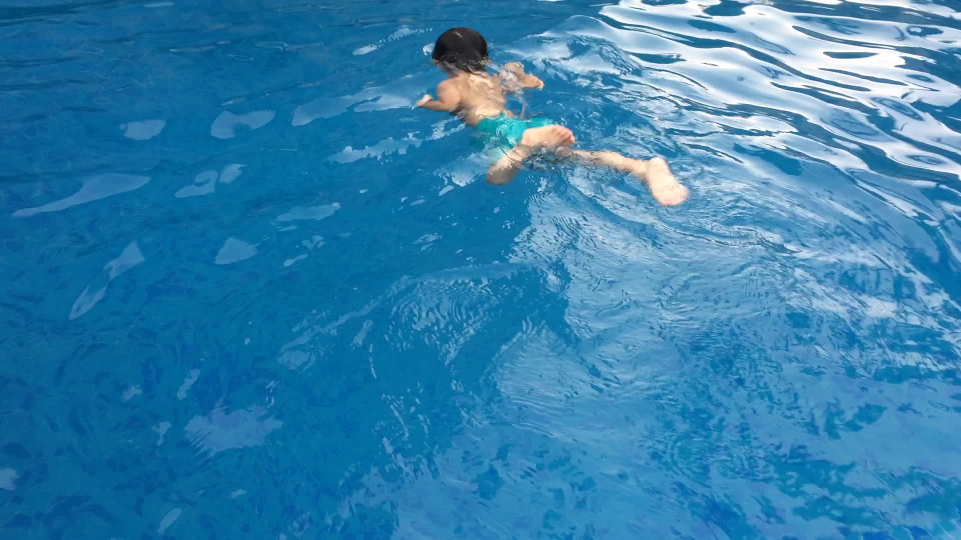 学游泳