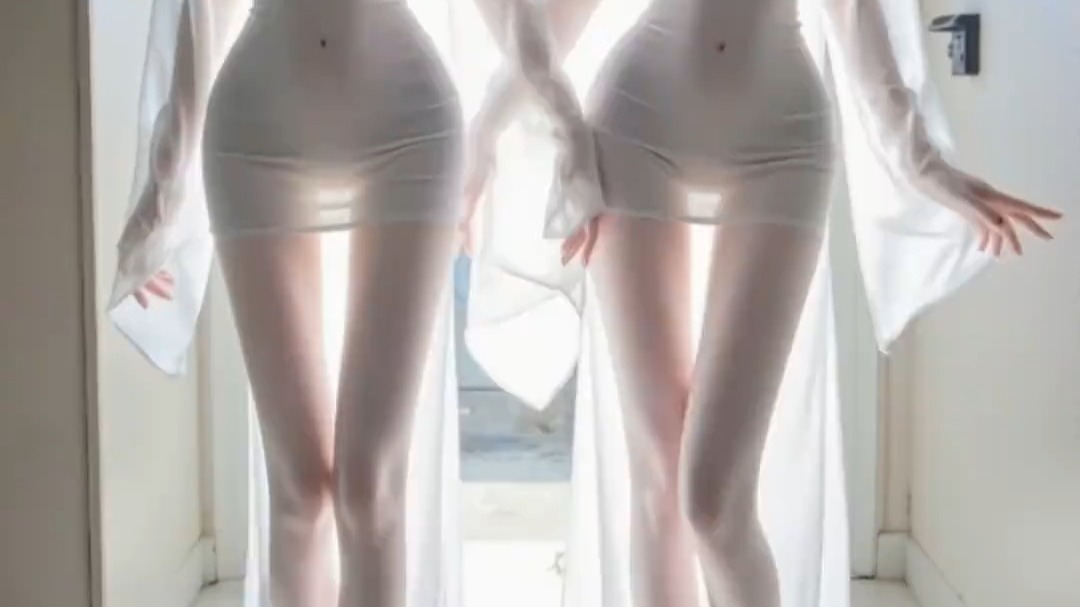 两只幽灵娘奉上