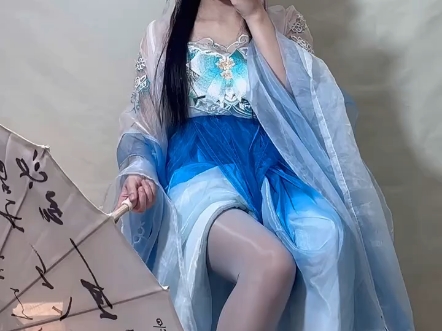 古风装，汉元素＋灰丝