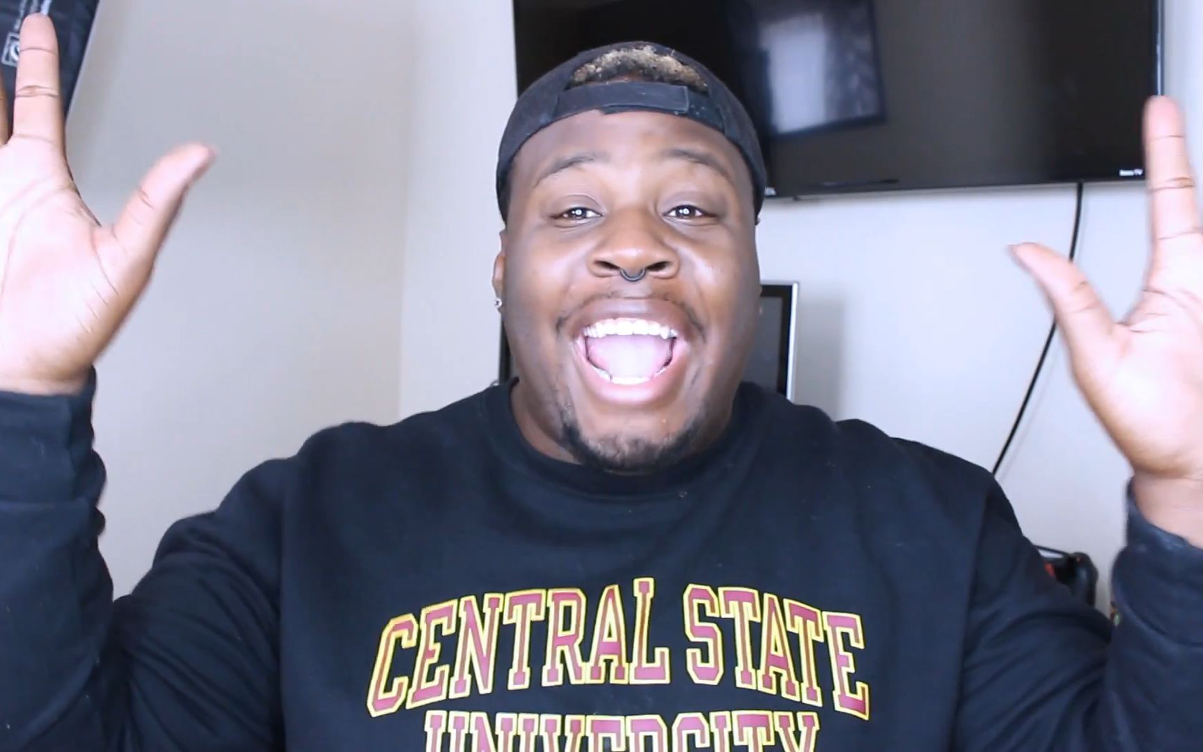 黑人小胖对katy perry新专witness的reaction- zachary campbell