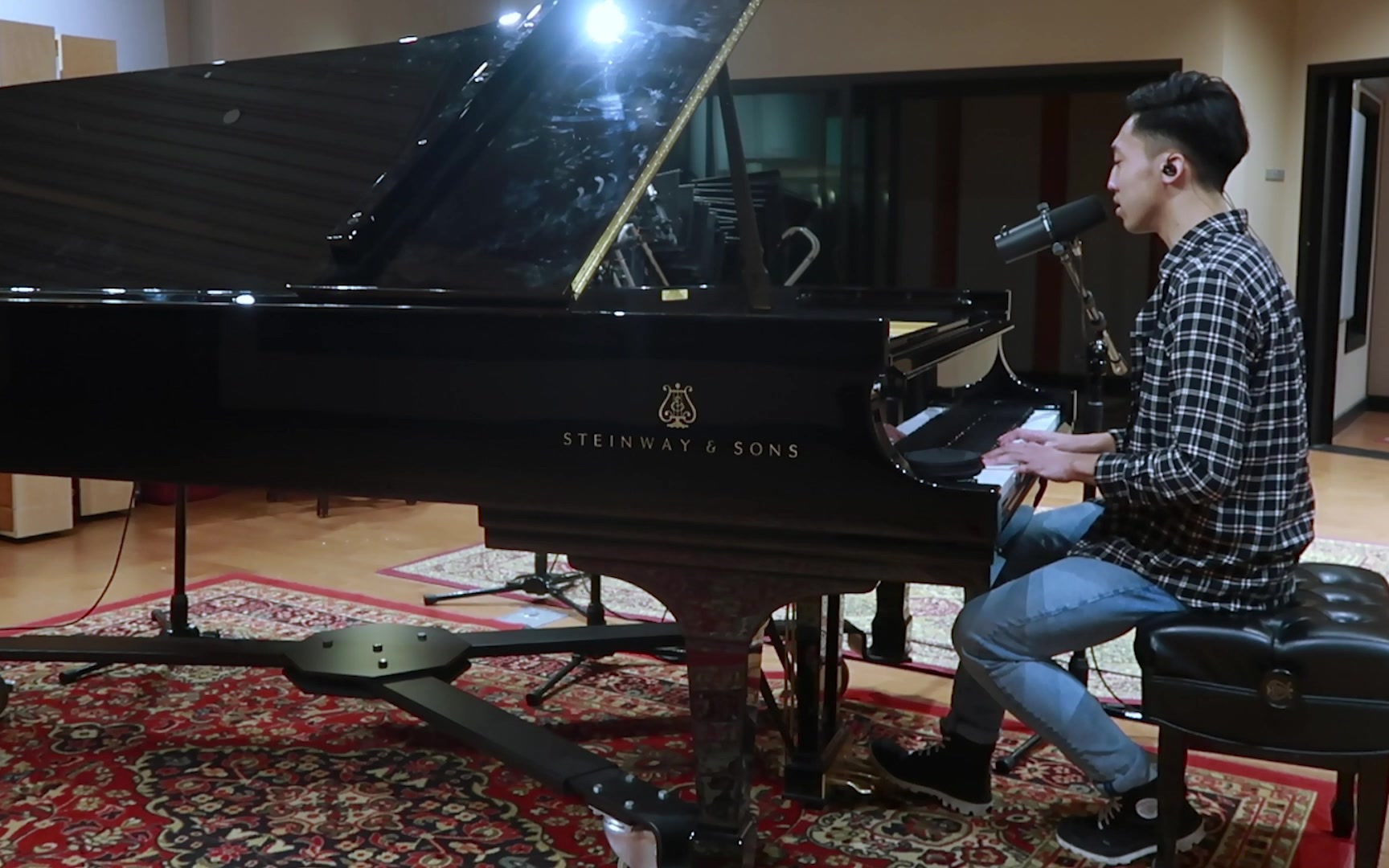 天天想你 - 關浩德Walter