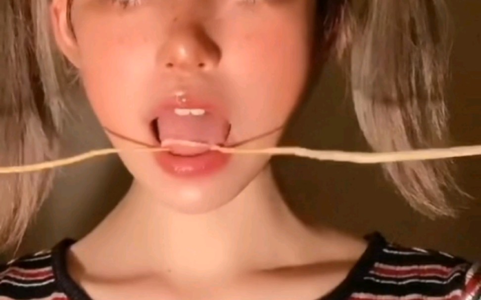 舌头打结合集我选第一个