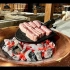 【韩国美食】独特的烤架！铲烤五花肉