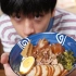 小伙当年打工最爱吃的隆江猪脚饭，终于给帅小伙复刻出来了！