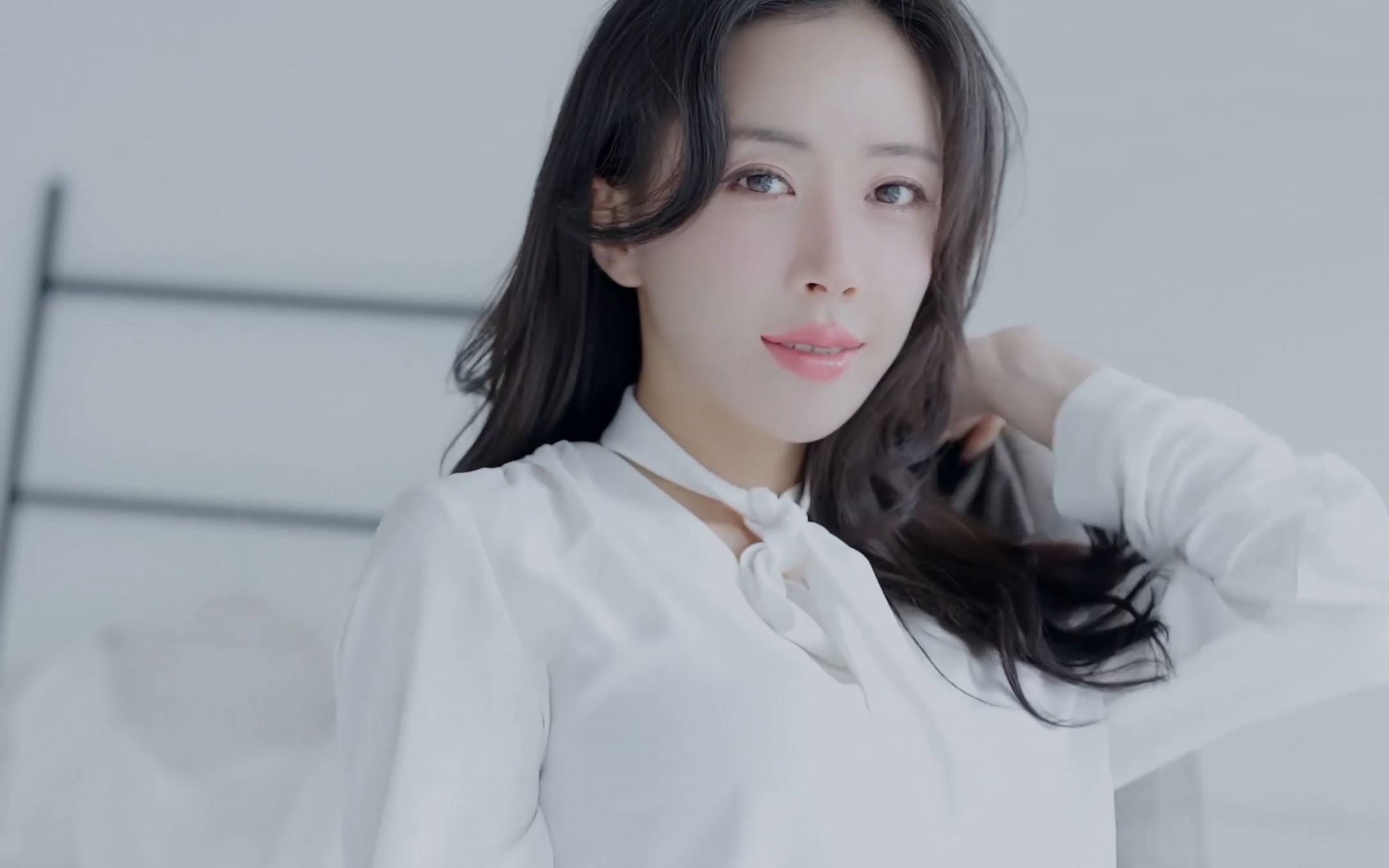 Ms. ChoiApple's light and airy outfit.