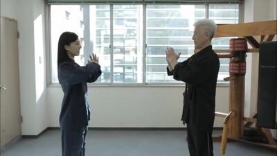 日本女优古川伊织(古川いおり)挑衅中国咏春拳师傅,惨遭羞辱_其他_生活_哔哩哔哩