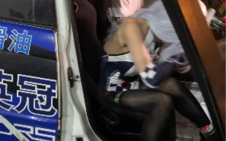 When I cosplayed my sister-in-law to experience drifting