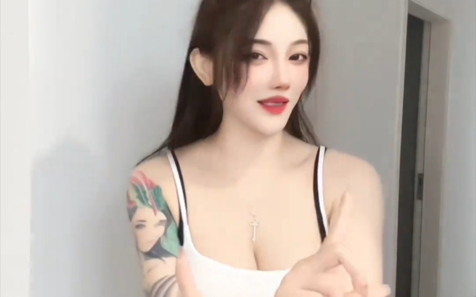 I've learned a new hand gesture dance. I'm going to be the best in the world at New Year's.