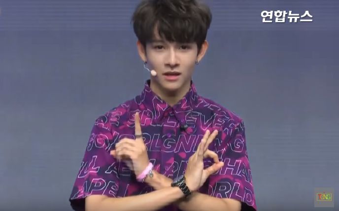 [金Samuel/1080p] Sixteen+Get Ugly+With U 出道showcase现场舞台 (豆丁终于出道了！！)