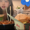 两个女高中生凌晨偷吃 菜单：螺狮粉 脆皮五花肉 炸豆干