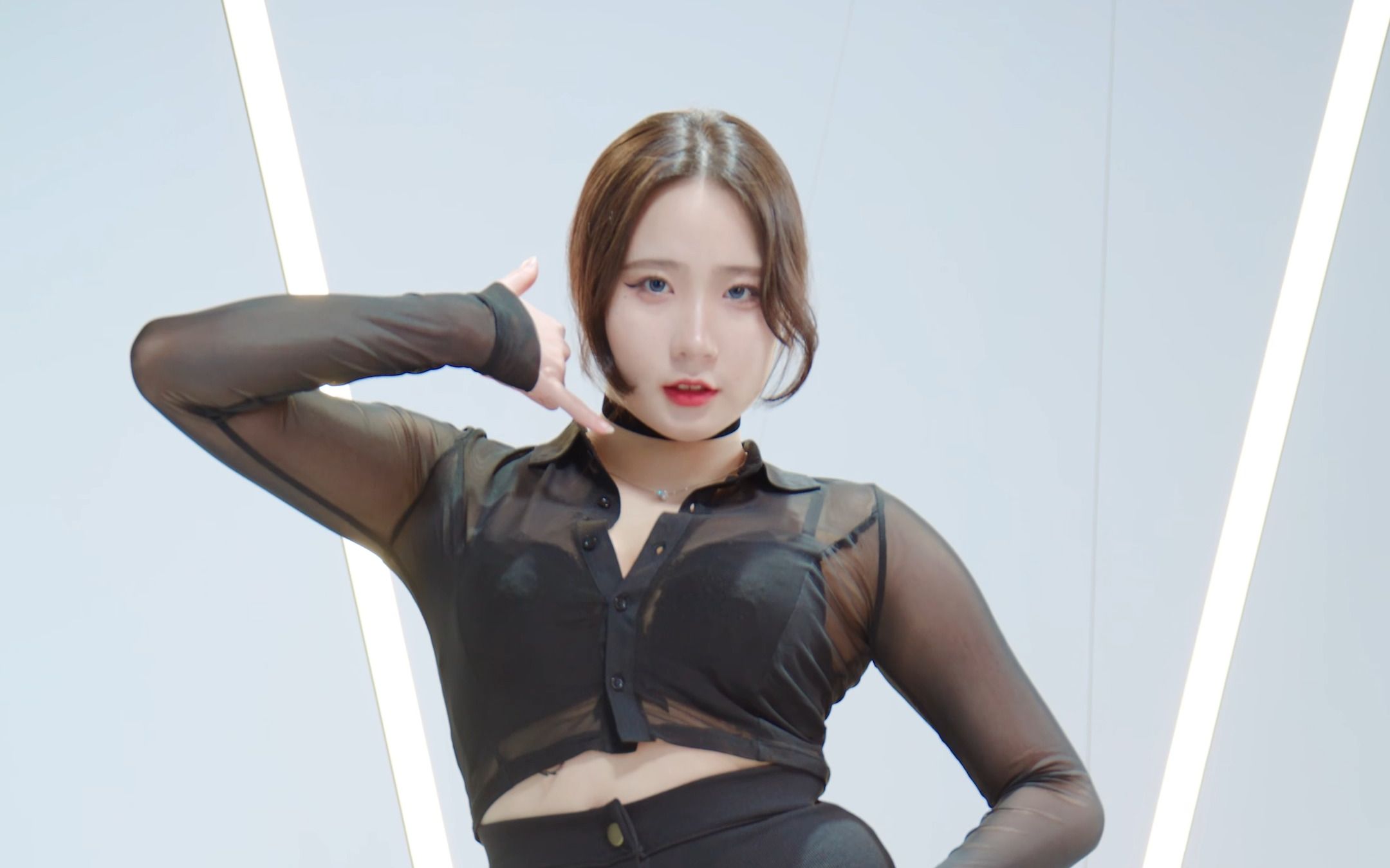 郑仁，Phone Number2