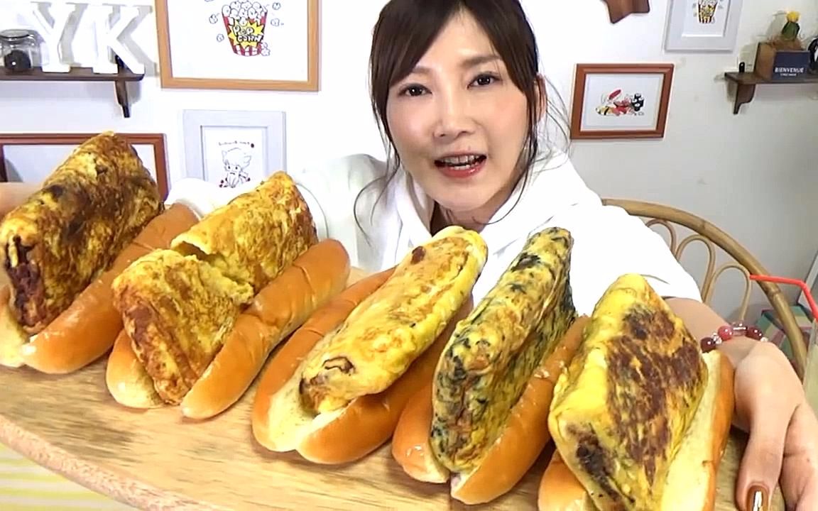 [木下佑香]日本吃播大胃王木下佑香吃高汤蛋卷热狗
