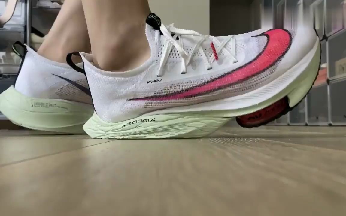 鞋子分享之Nike Air Zoom Alphafly Next_哔哩哔哩(゜-゜)つロ干杯 
