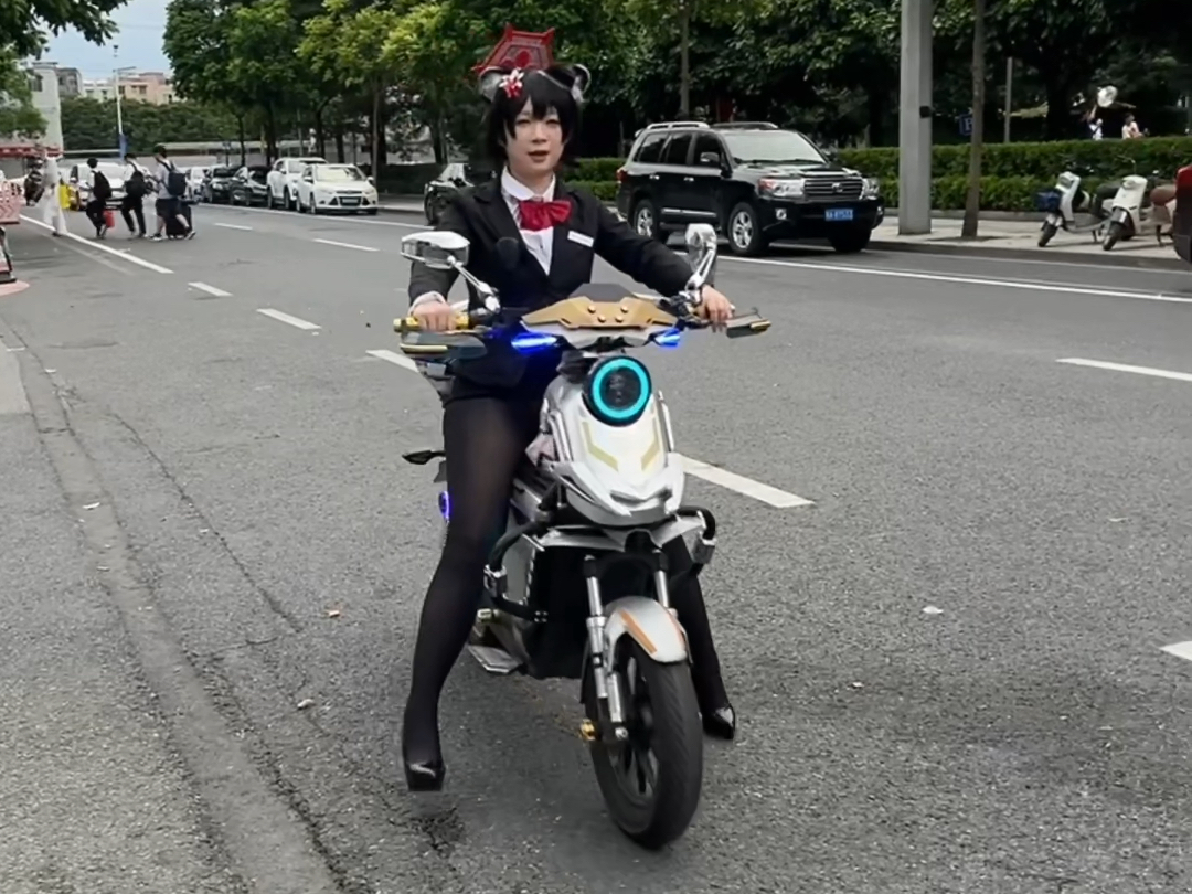 Sensei get in the car!