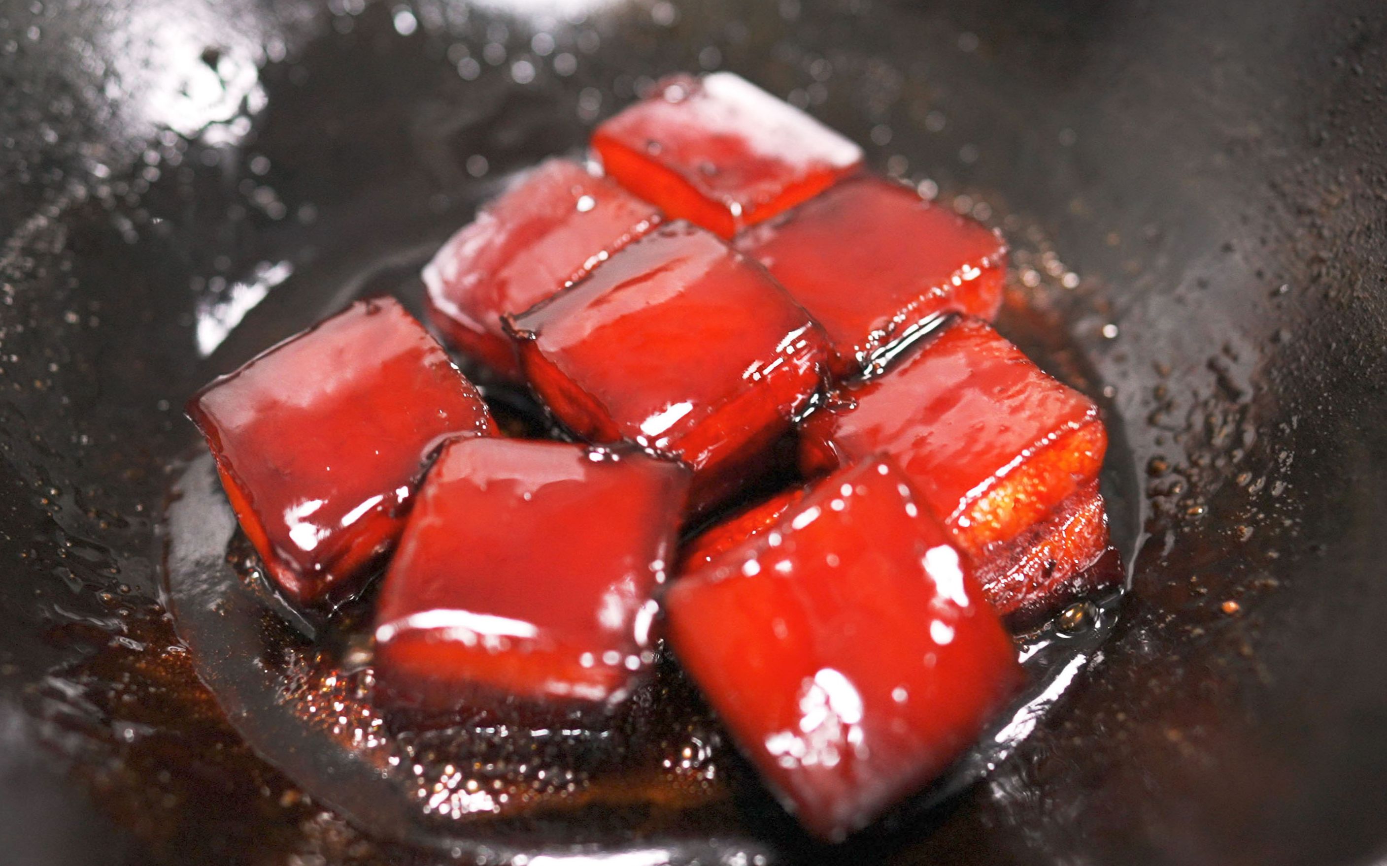 红烧肉的上流做法，肥而不腻，色如琥珀！
