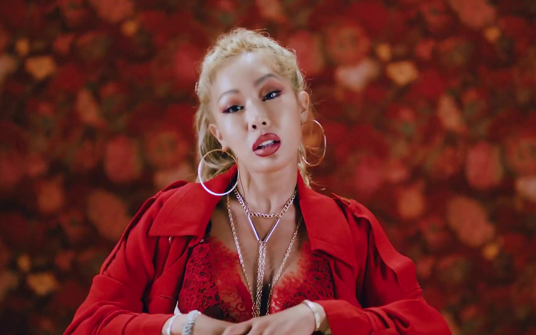 【Jessi】新曲《NUNU NANA》mv+MCD初舞台_哔哩哔哩 (゜゜)つロ 干杯bilibili