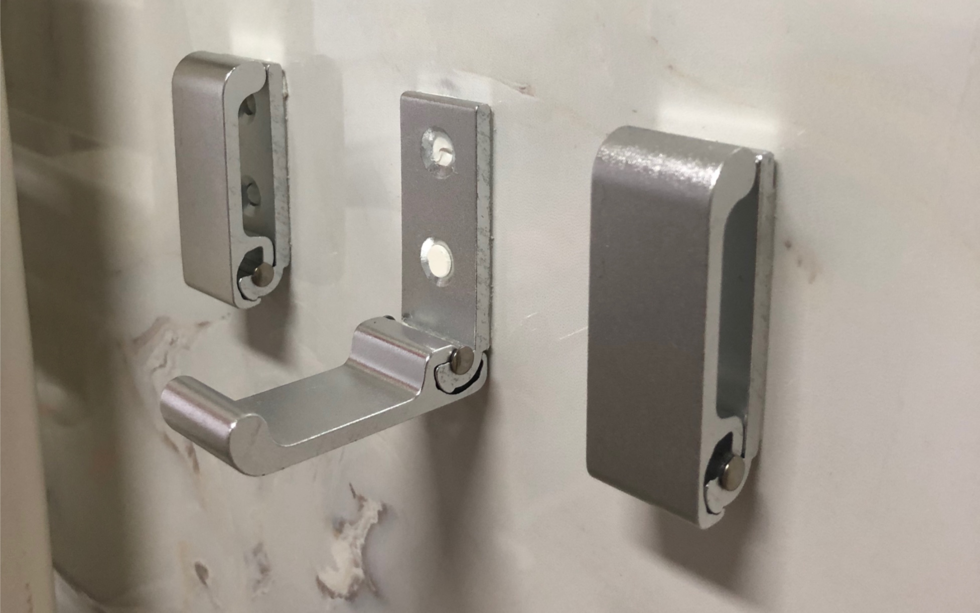 自制可折叠的浴室平板支架，也是手机支架哦