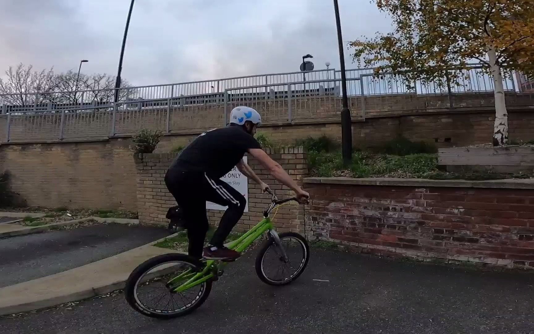 mtb street tricks