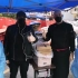 意大利老板为深圳抗疫人员送披萨，20份热气腾腾的披萨温暖了管控区