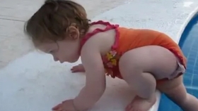 如何正确穿拉拉裤 d7c5323e4c879f49337a147ec52af2cda31774d8.jpg@280w_158h_1c_100q.jpg