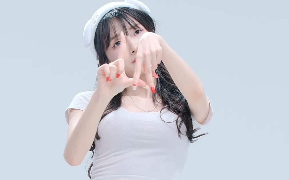 Love Dive Seo Young Homecoming Crossbody