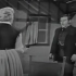 Dorothy大妈和男中音sereni电视节目表演西部女郎打牌场景，笑出巫婆的声音