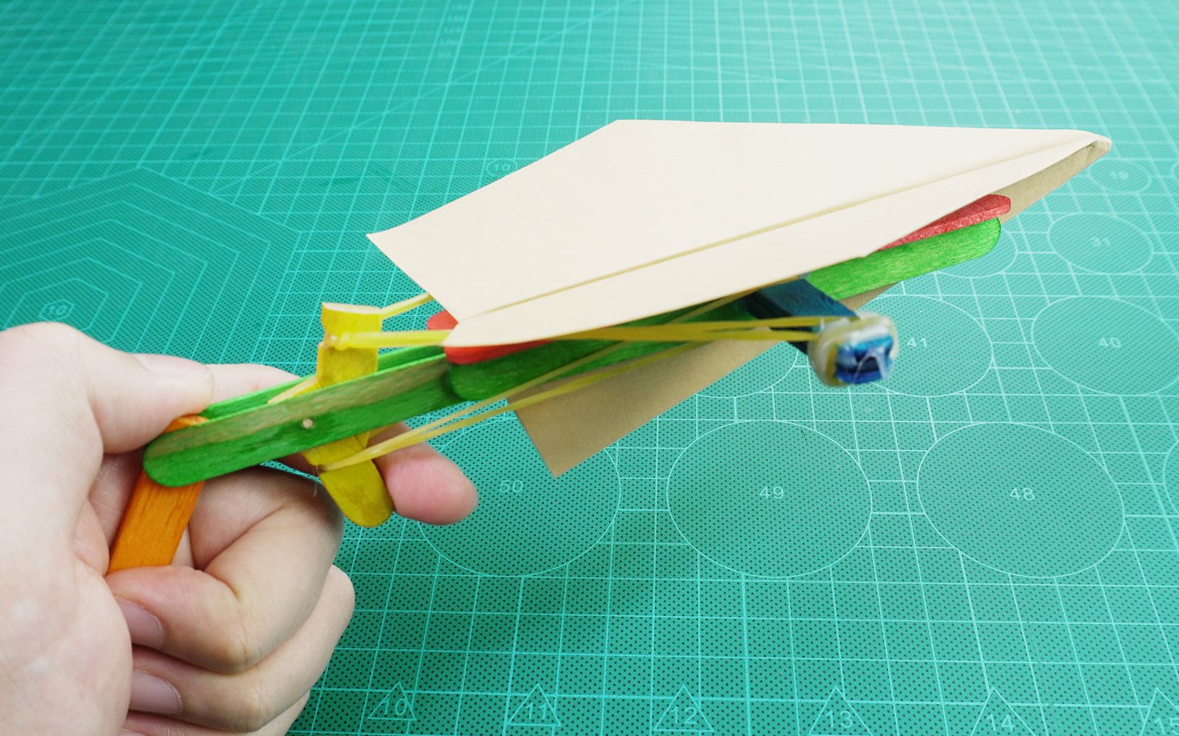 2020的第一架飞机是纸板做的（制作过程和视频） - 遥控室内机、遥控扑翼机等仿生机综合技术讨论区-5iMX.com 我爱模型 玩家论坛 ...