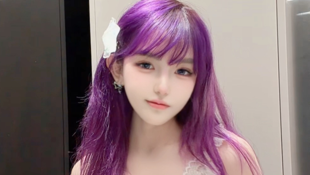┌─────┐｜小馒大王☆｜└∩────∩┘ 　 (`･ω･´)
