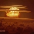 空中拍摄的氢弹“喝彩城堡”爆炸场景
