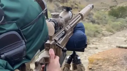 AX50 ELR狙击步枪实弹射击