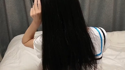 Lori Kneeling (White Silk Version)