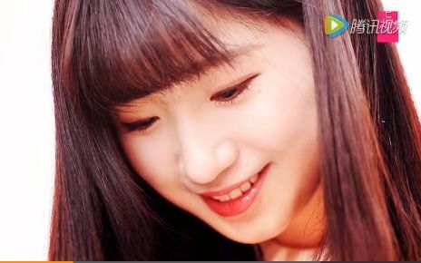 bej48成员亲手写对联给大家送新年祝福啦(李诗彦 田姝丽 葛司琪)