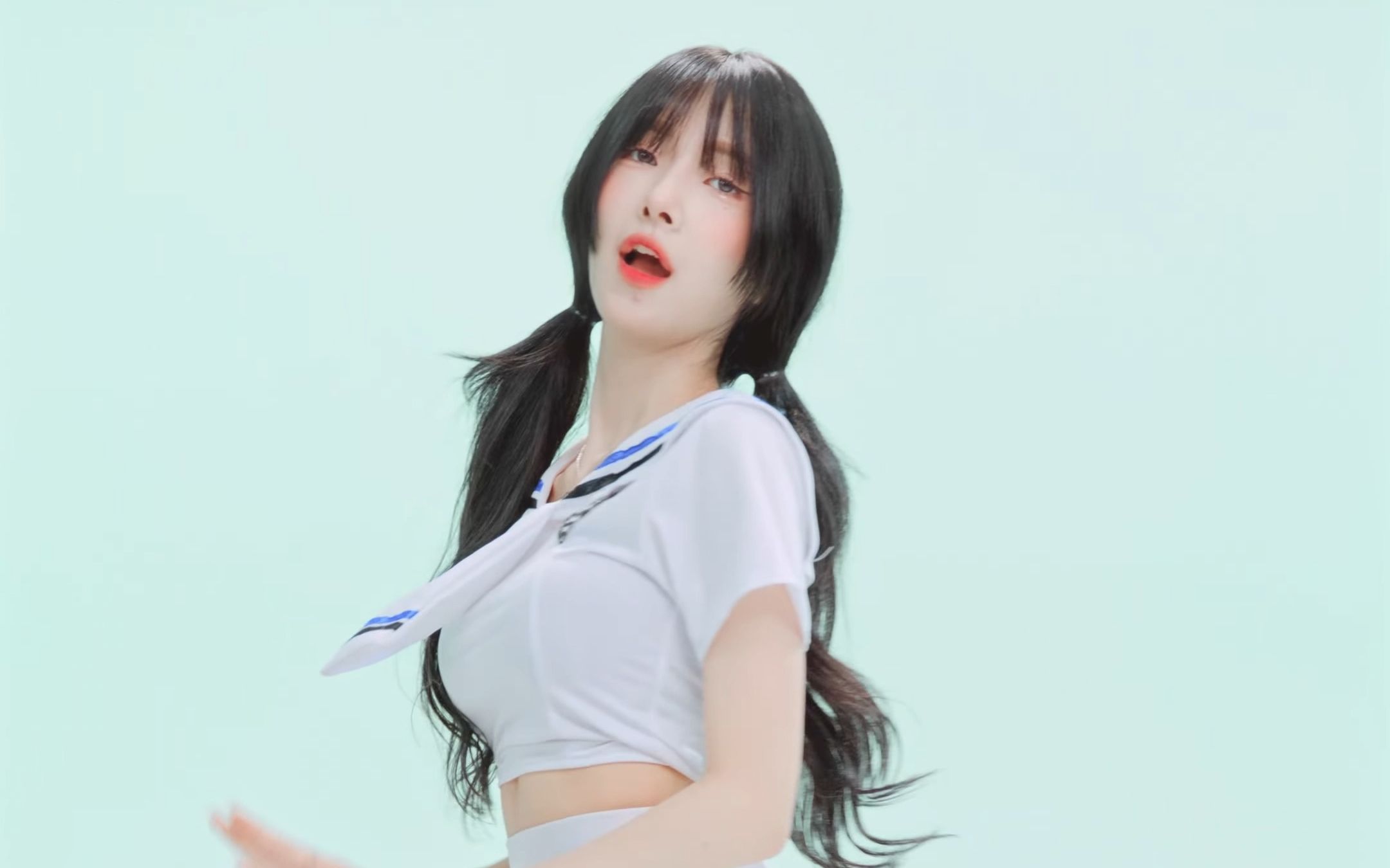 Seo Young, queencard, student uniforms