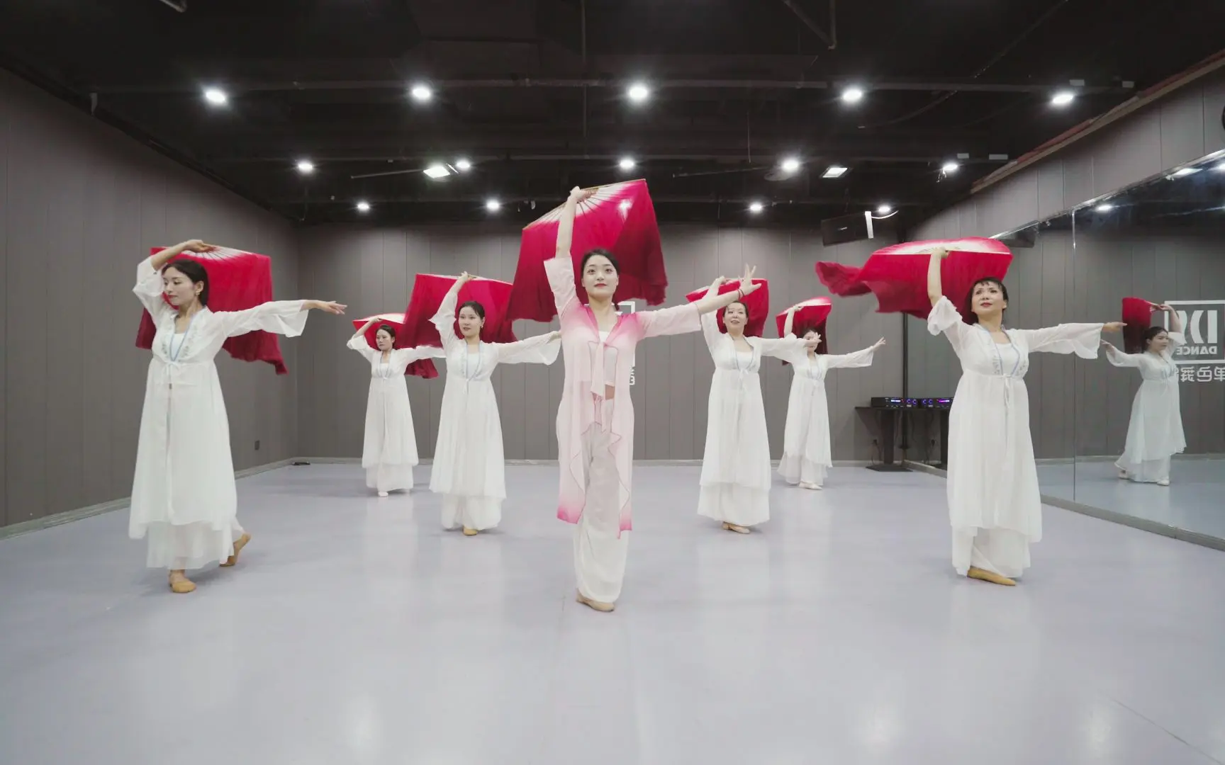 扇子舞《九张机》唯美古典舞,简单好看!-【单色舞蹈】(郑州)中国舞兴趣班