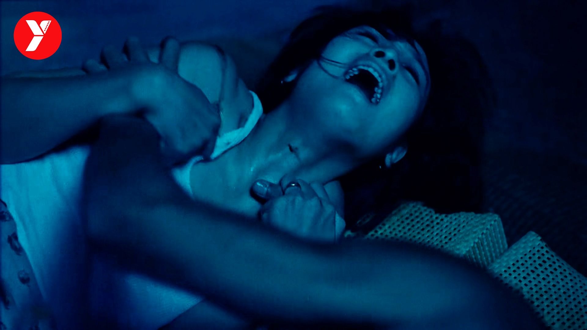 【越哥】30年前的禁片，揭开了中国女性最深的痛，放在今天依然很敏感！