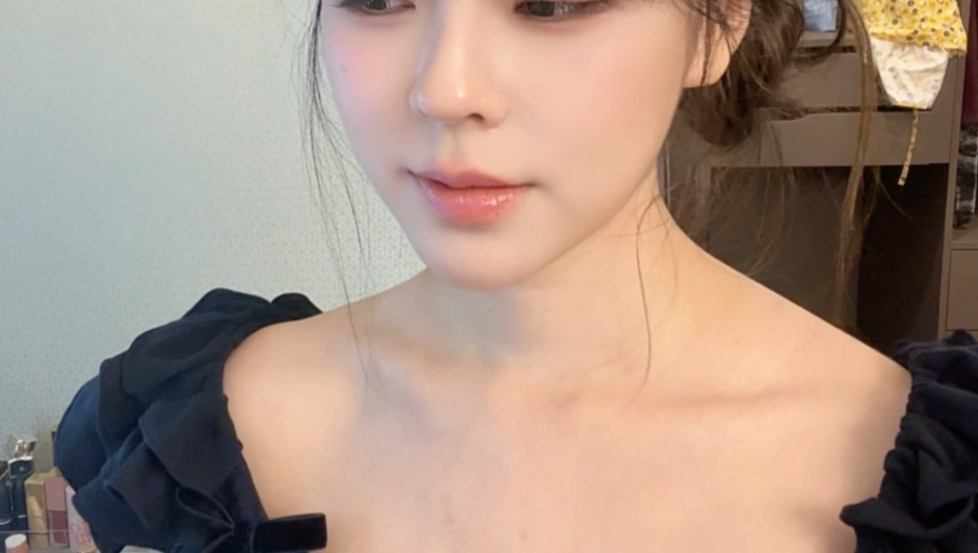 我劝你识时务