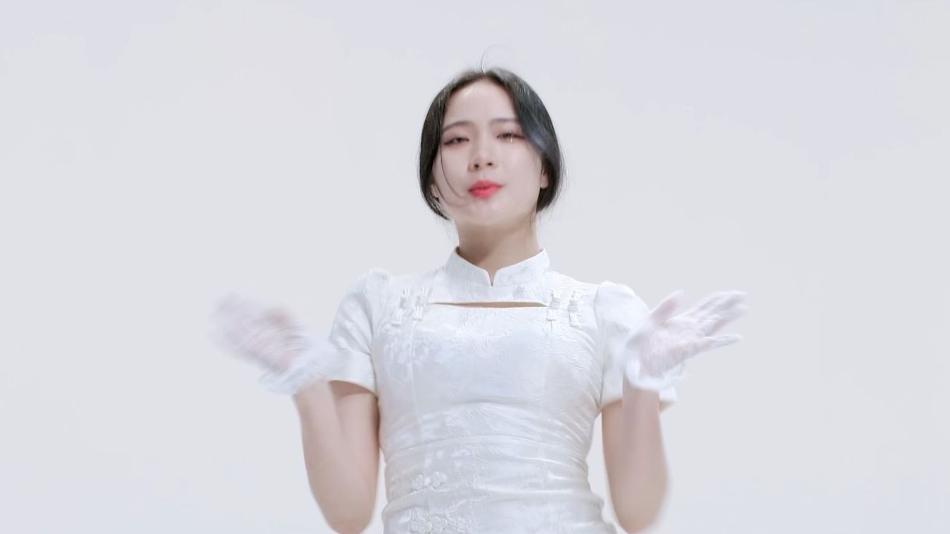 郑仁 bing bing 白旗袍