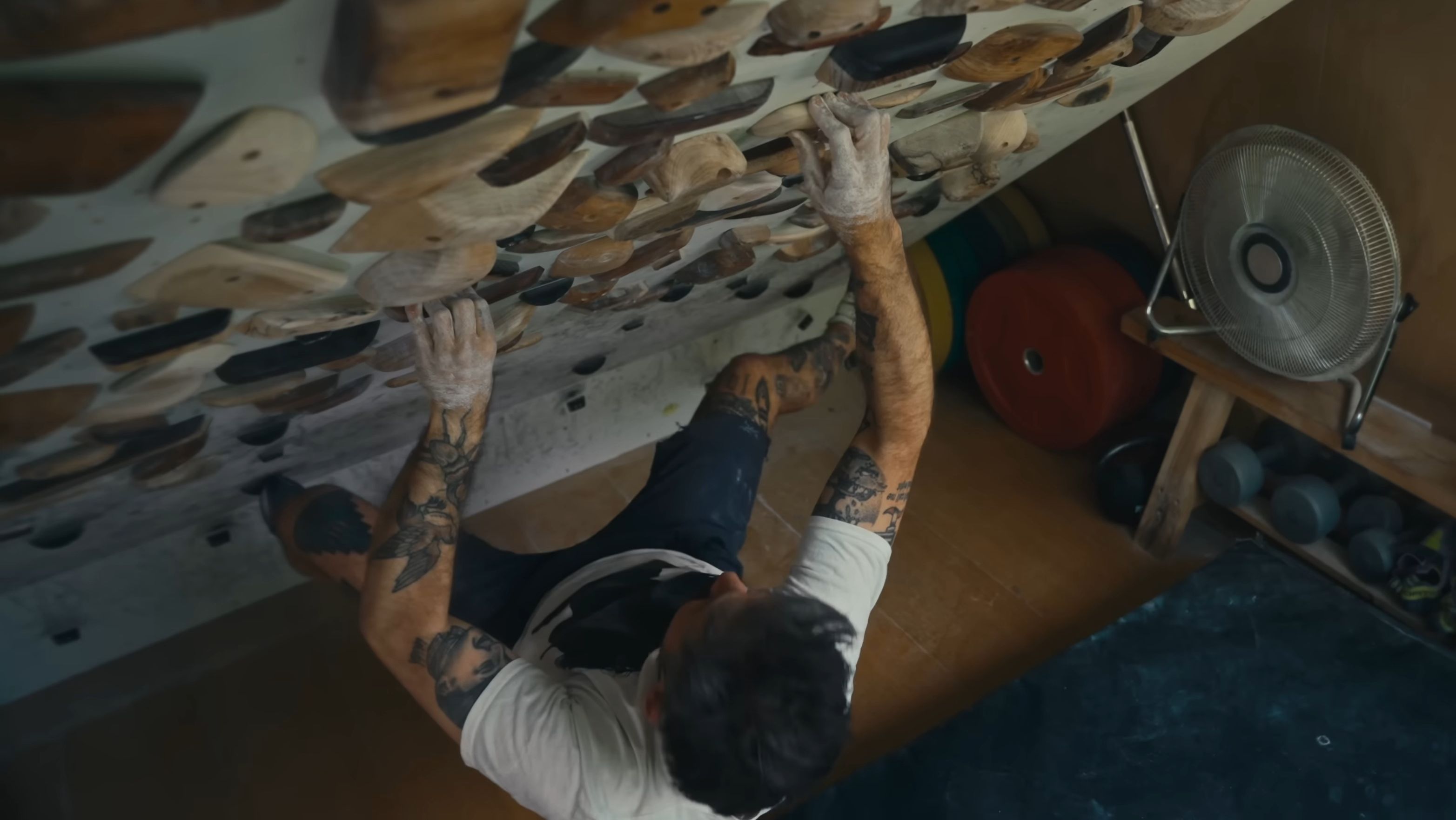 [攀岩] 制作木制岩点的艺术