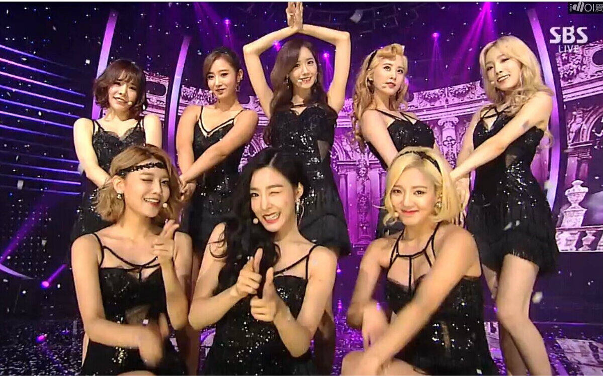 韩国舞蹈排名_韩国性感光身美女舞蹈