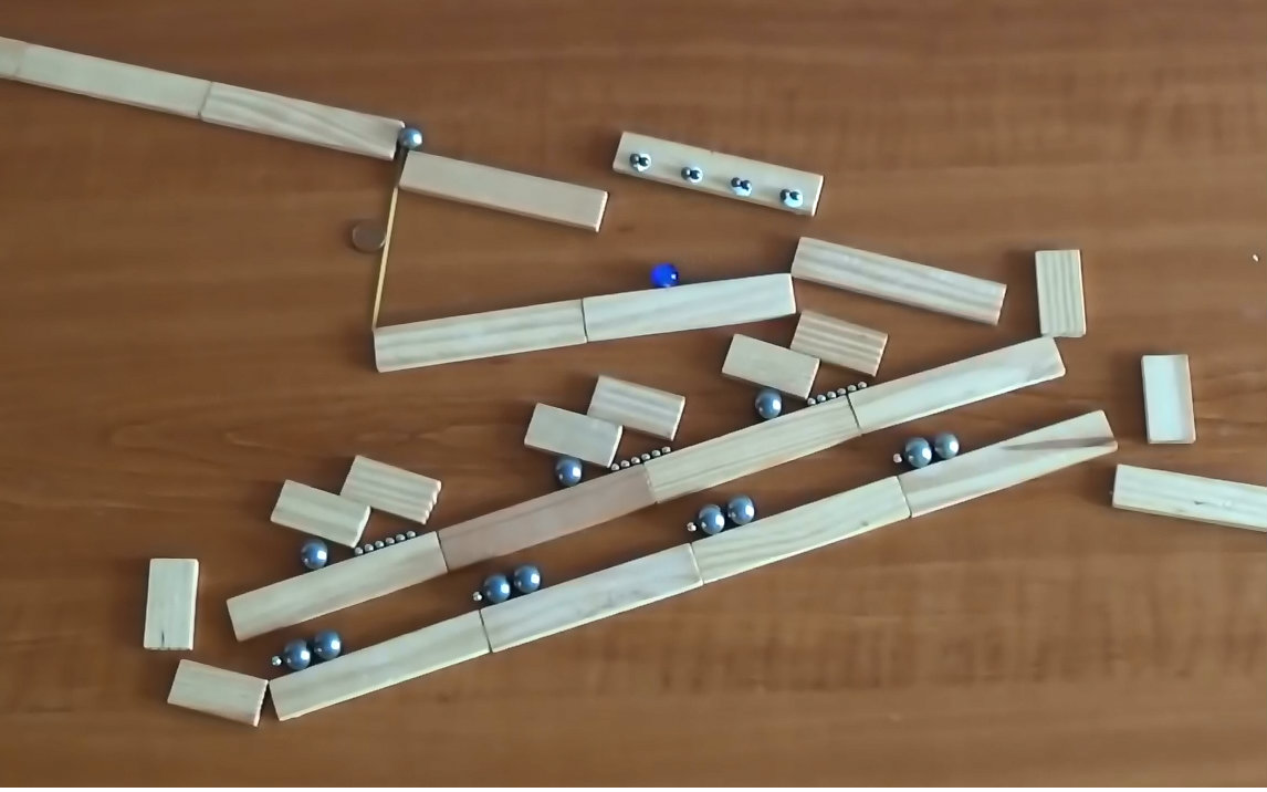 磁铁和大理石打造趣味鲁布·戈德堡机械 我居