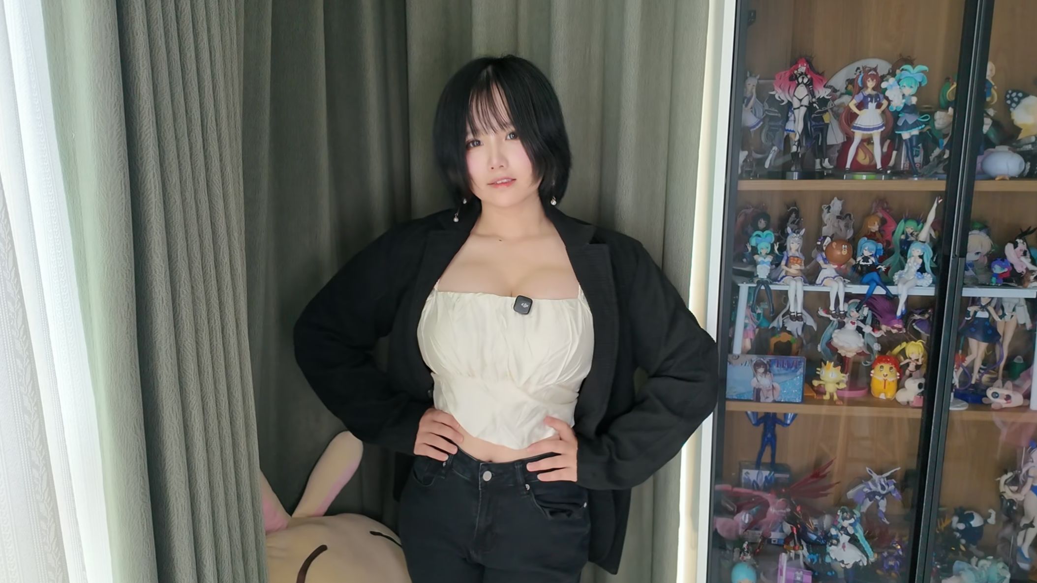 [Wear it for a bit] I understand the reasoning especially why witches have black cats ......