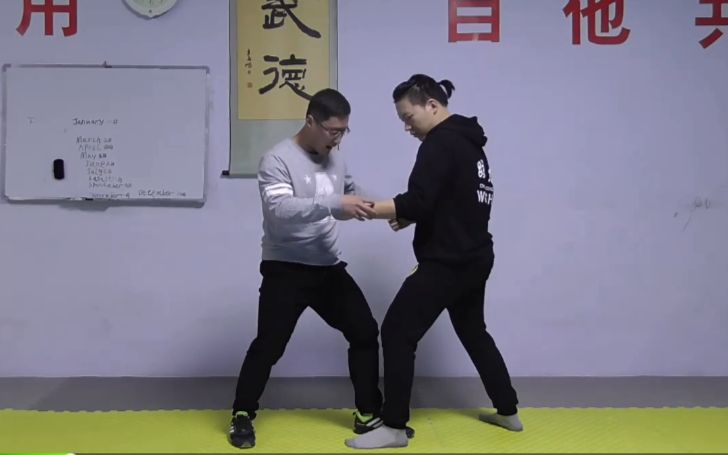 形意拳崩拳中的暗腿各种短距离腿法非常少见