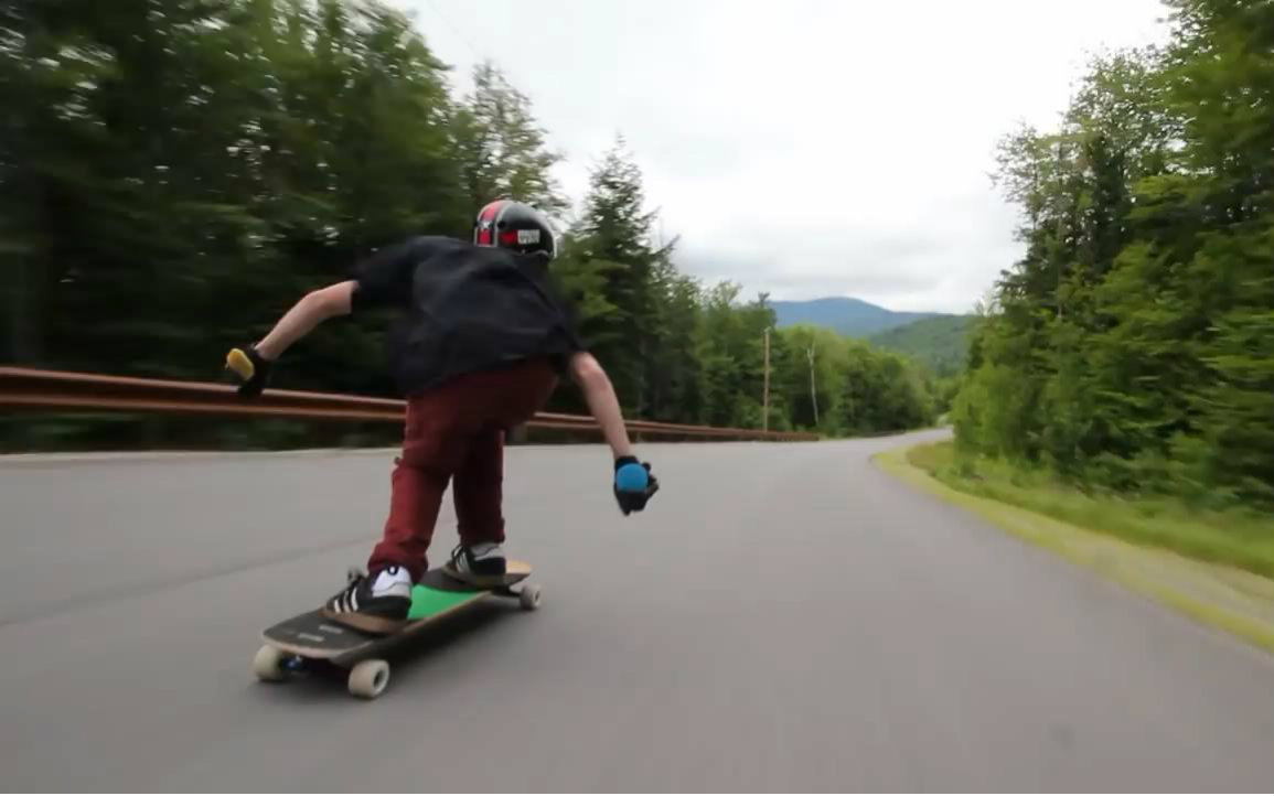 Instreet滑板 一言不合就速降,长板少年环山公路