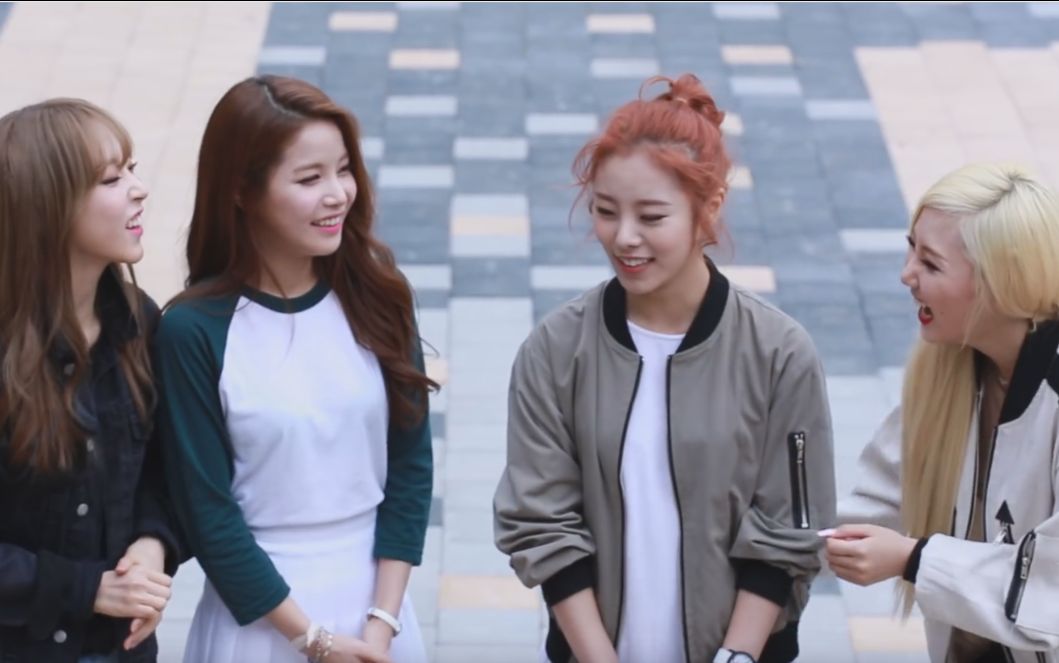 【mamamoo】 150412 迷你fan meeting 华莎 华狮子梗的由来 (安利来了