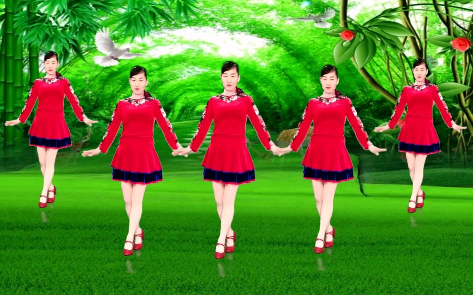 经典老歌广场舞《心相印手牵手》歌甜舞美，杨钰莹演唱