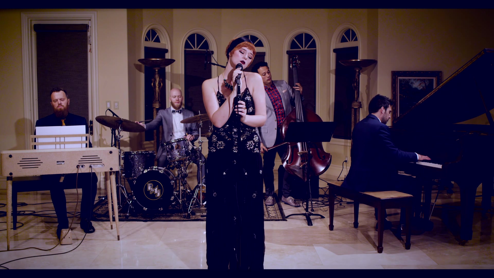 beautiful-christina-aguilera-jazz-cover-ft-martina-dasilva